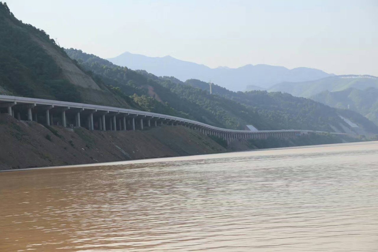 梧柳高速公路二标公路大桥工程图